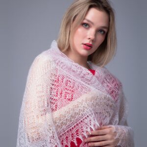 Оренбургская паутинка «Снежная вершина»