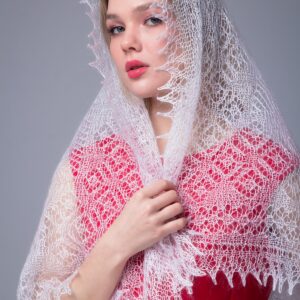 Оренбургская паутинка "Снежная вершина"